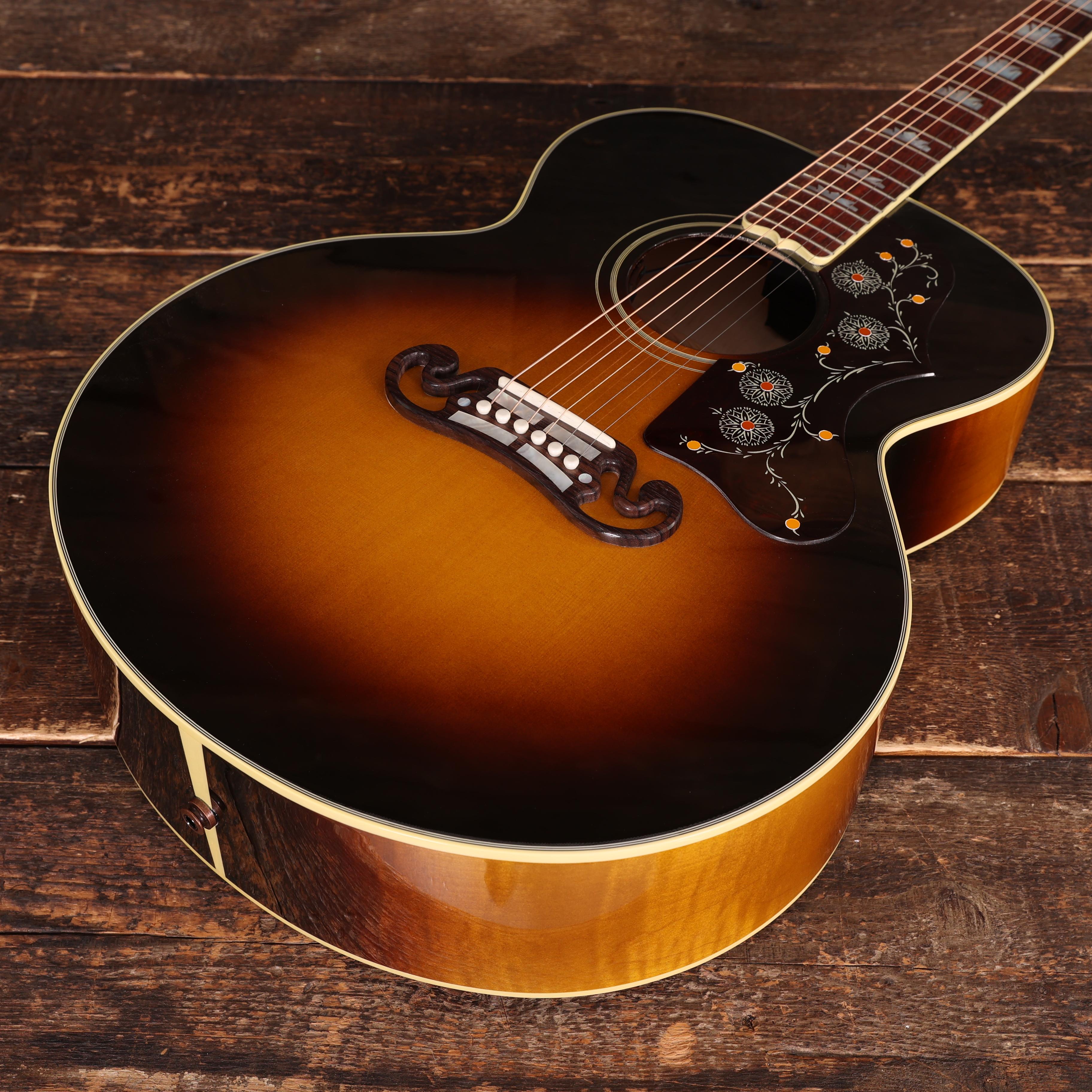 Gibson Montana SJ-200 Original in Vintage Sunburst